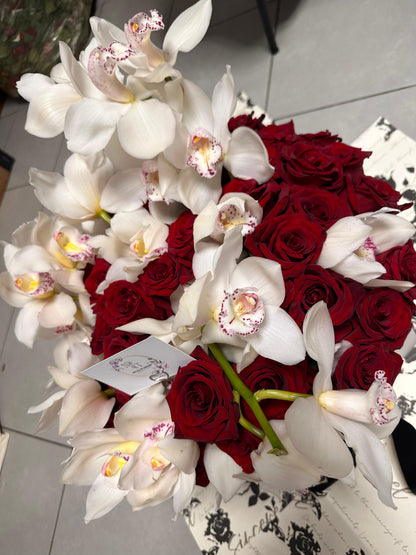 ORCHIDEE & ROSES